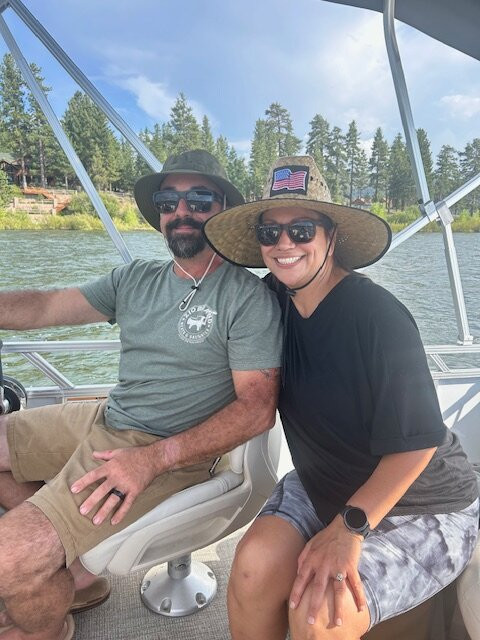 Pleasure Point Marina - Boat Rentals-大熊湖必去景点