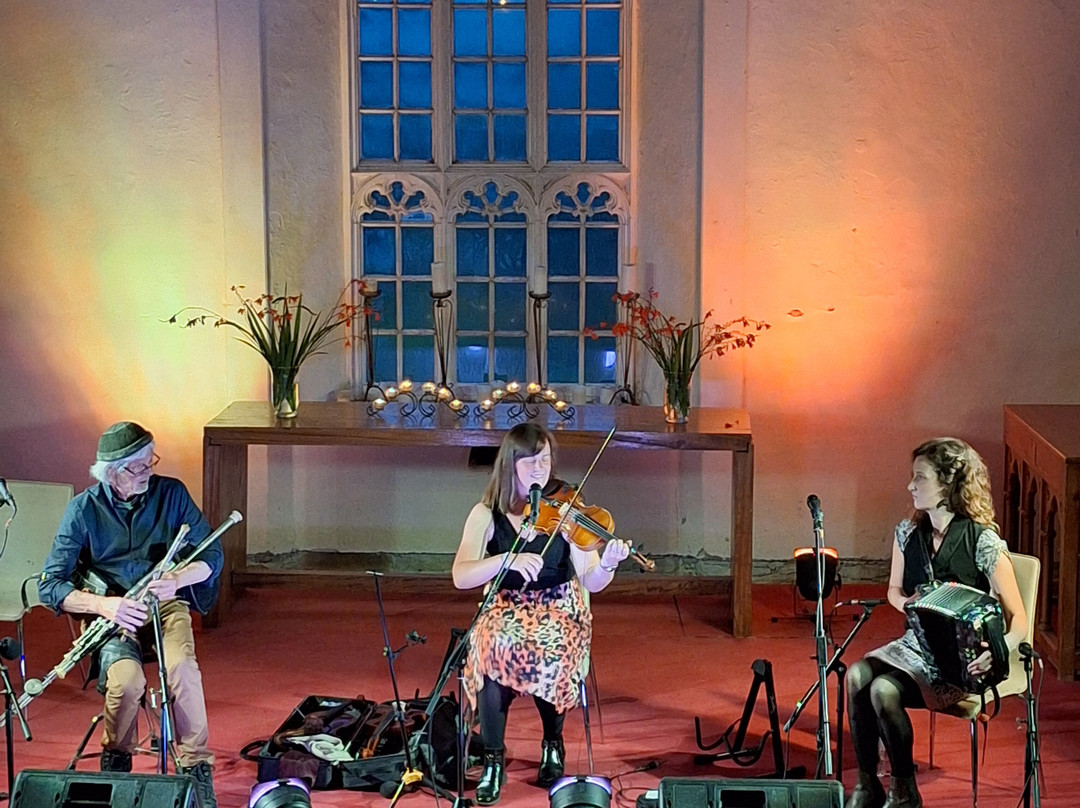 St James' Church Folk Concerts-丁格尔必去景点