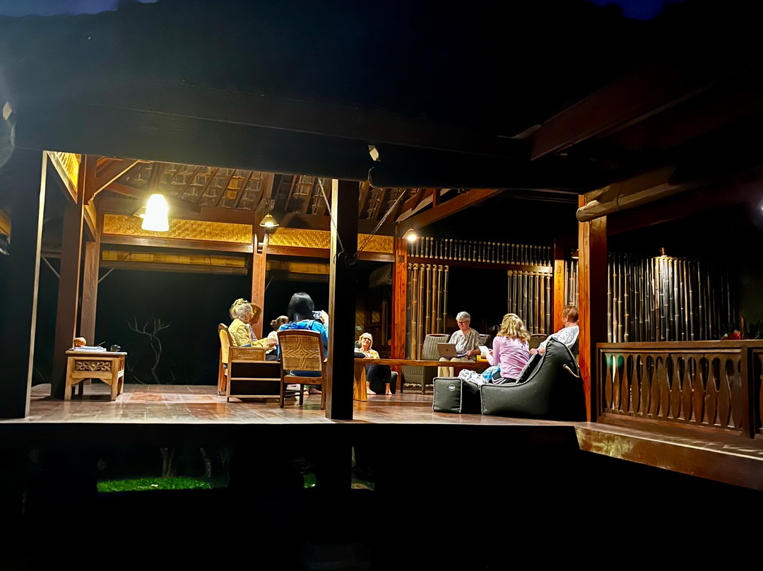 巴厘岛生态度假村主图