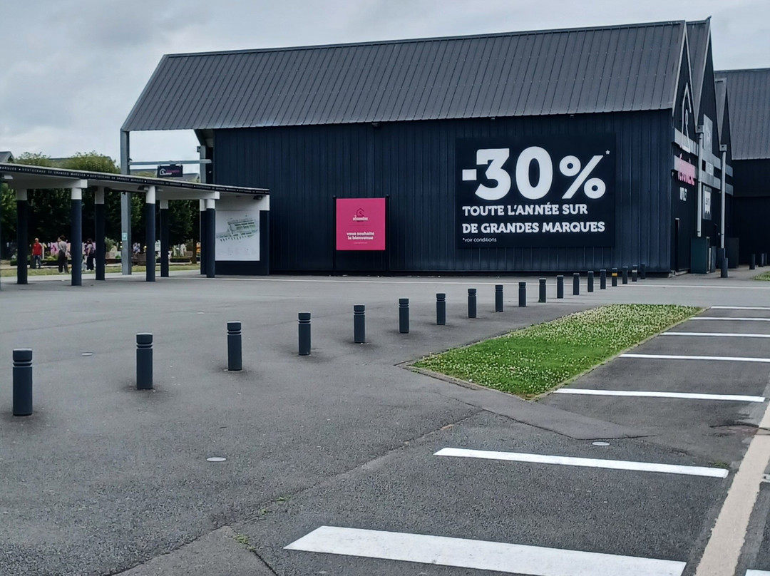 La Séguinière Outlet-La Seguiniere必去景点