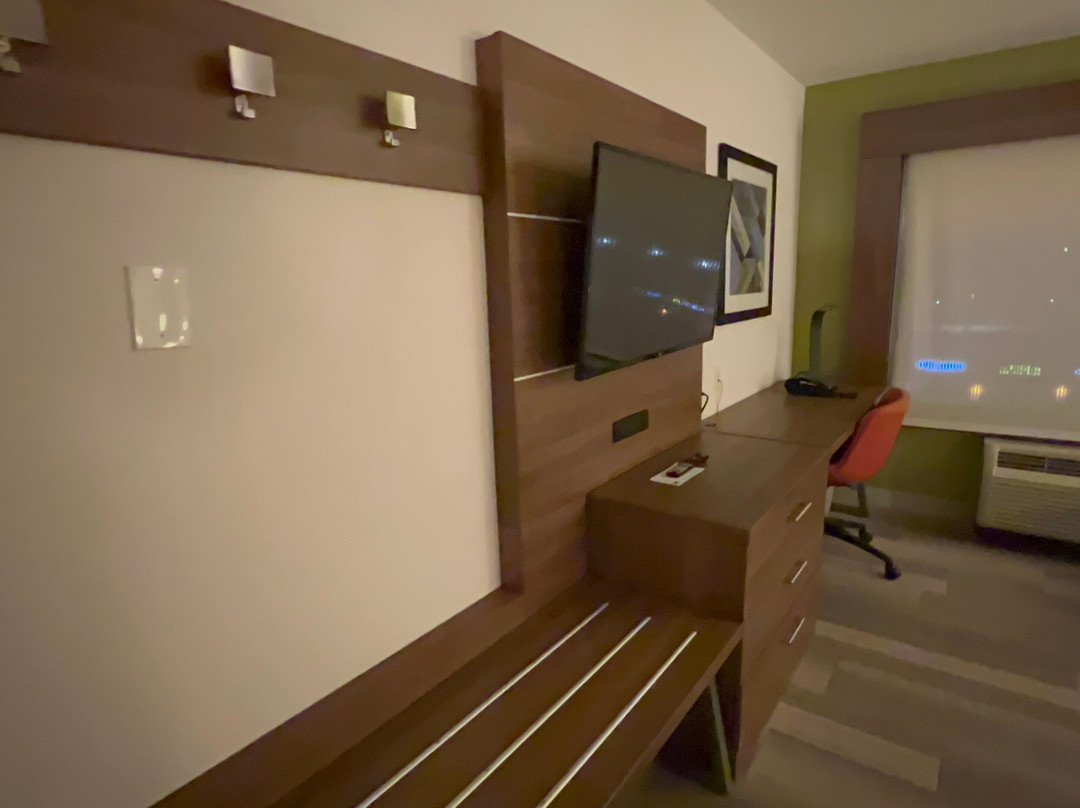 Holiday Inn Express & Suites Toronto - Markham By IHG主图