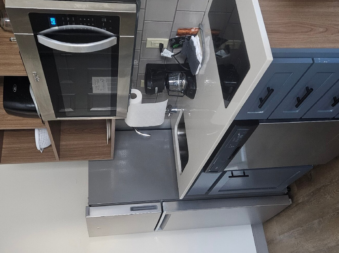 俄克拉荷马城摩尔烛木套房酒店主图