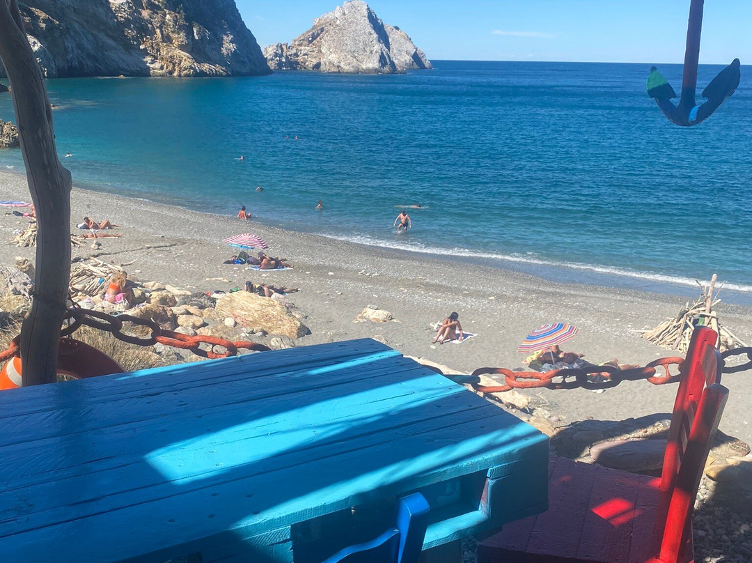Kastro Beach景点图片