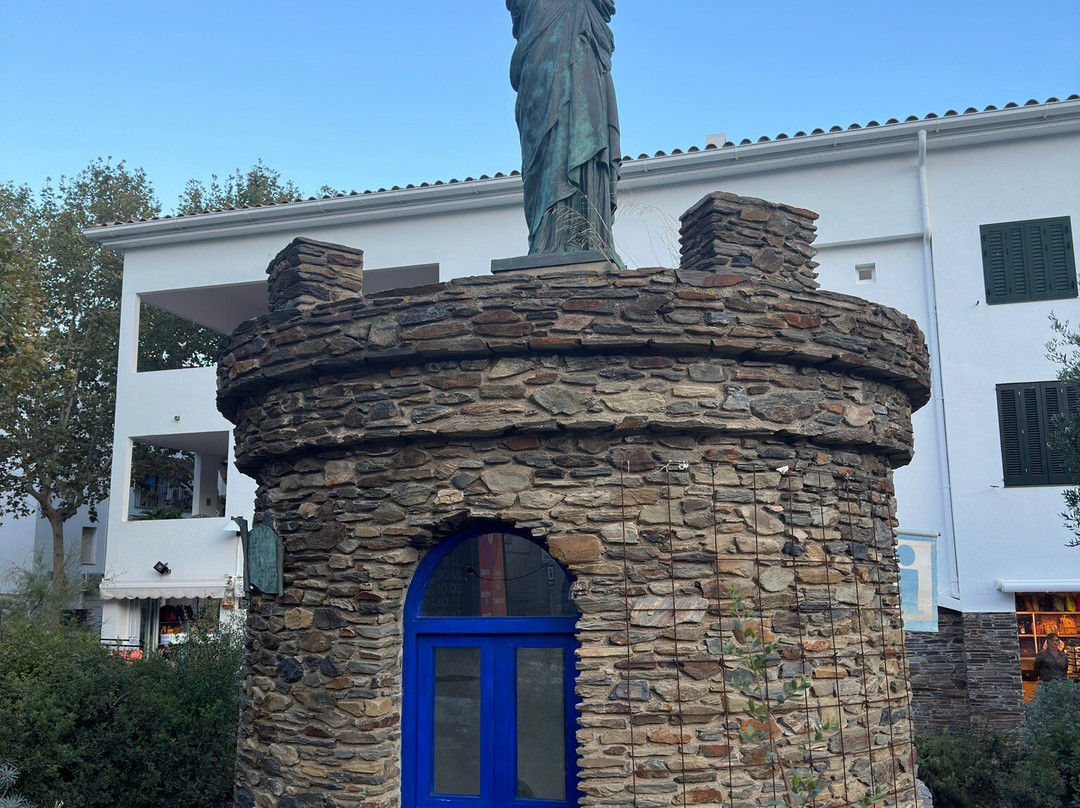 Estatua de la Llibertat de Dalí景点图片
