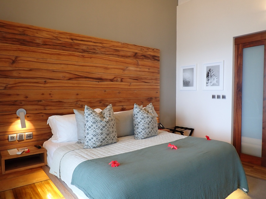 卡尔纳海滩酒店主图