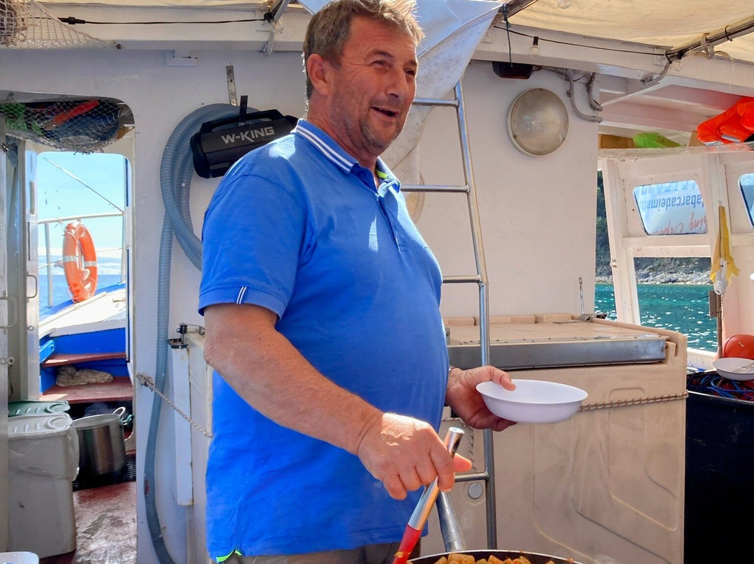 Pescaturismo La Barca dei Matti景点图片