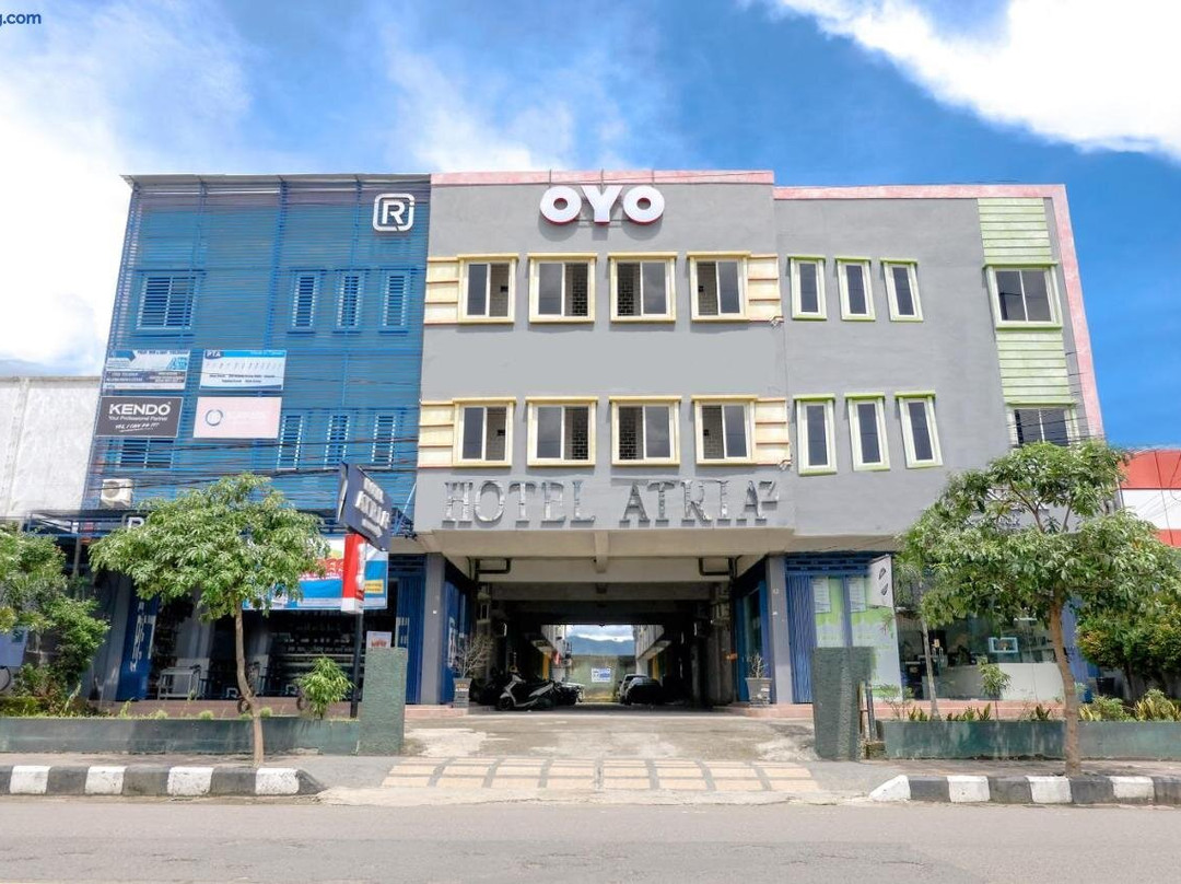 Oyo Life 2966 Hotel Atriaz