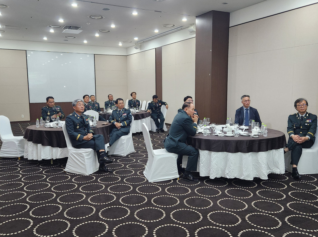 Militopia Hotel by Marine主图