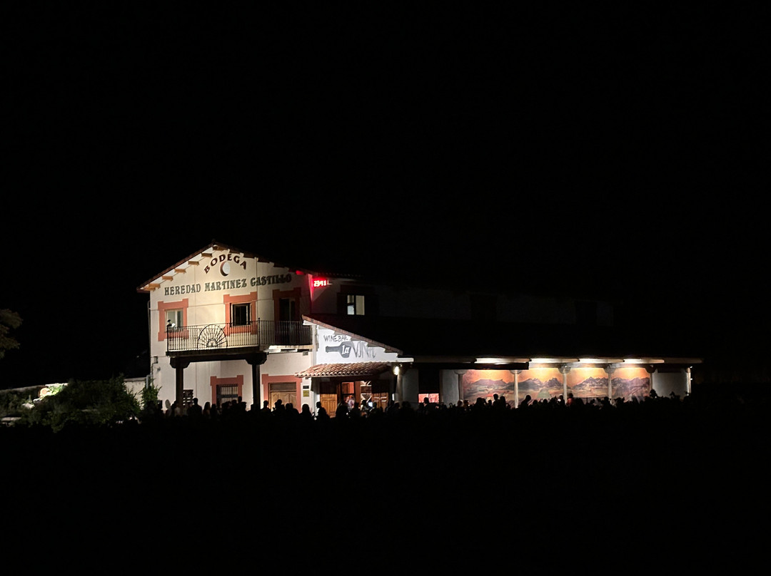 BODEGAS TARÓN-Tirgo必去景点