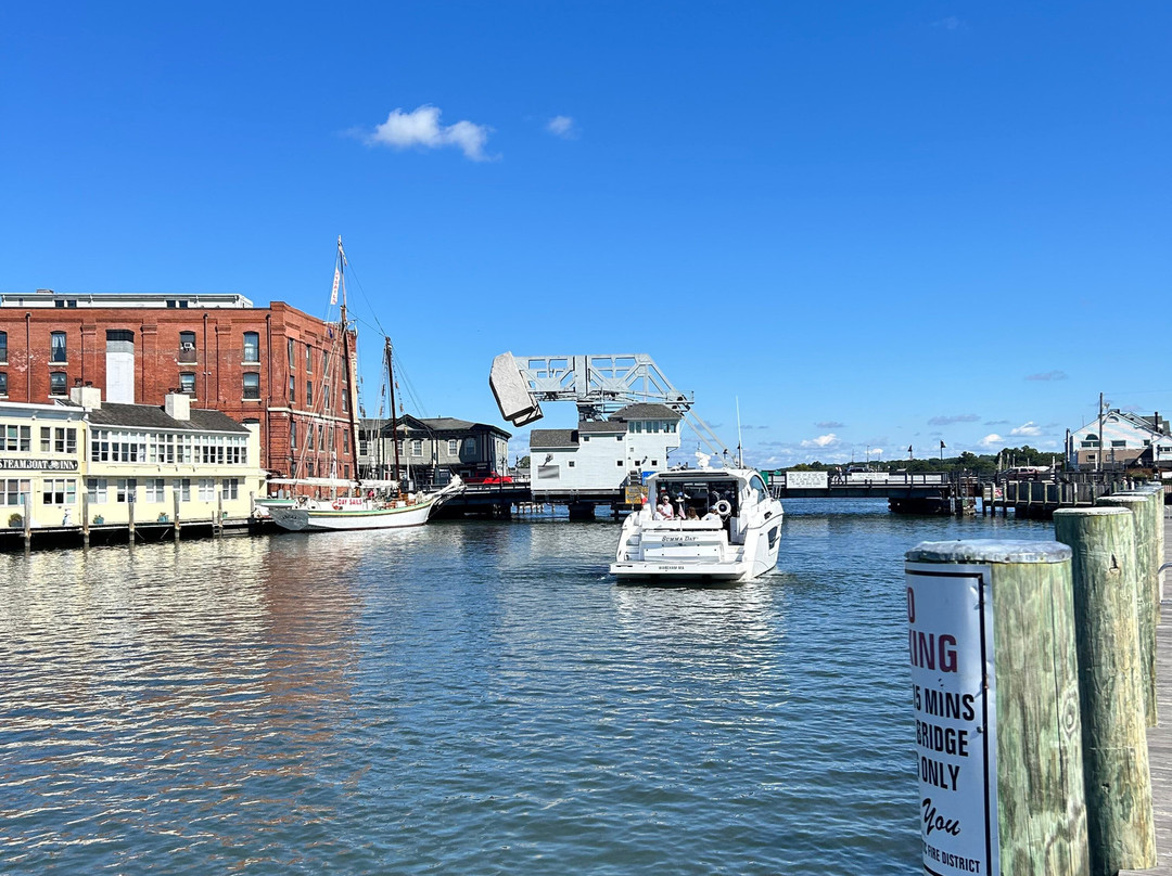 Mystic River Park景点图片