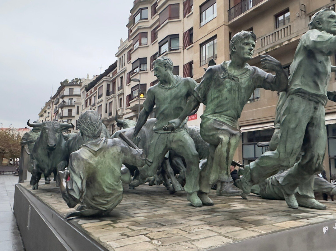 Monumento al Encierro-潘普洛纳必去景点