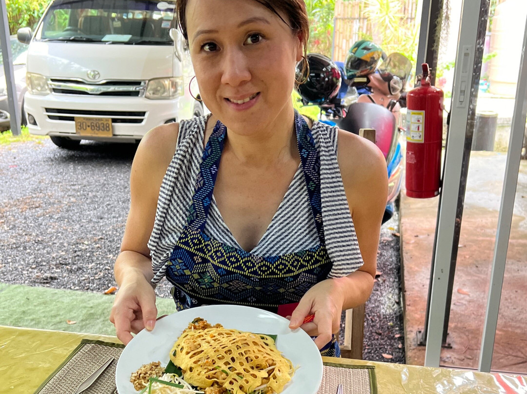 Cook & Eat in the garden house