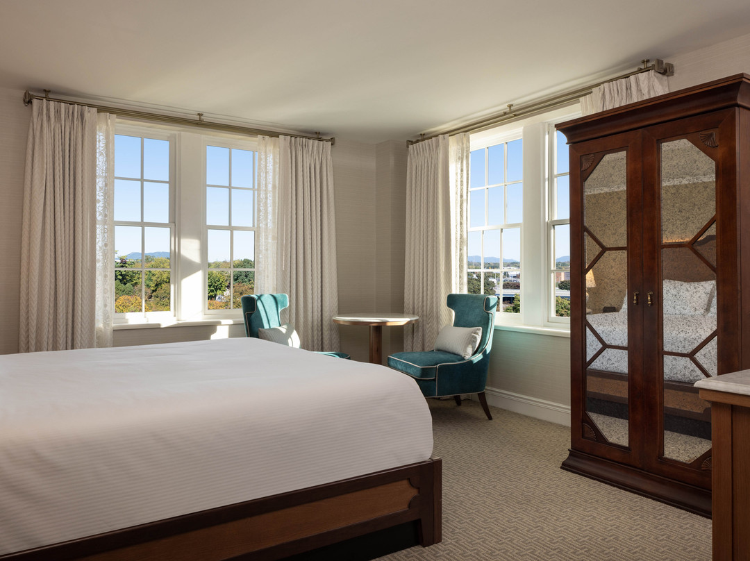 The Hotel Roanoke & Conference Center, Curio Collection By Hilton主图