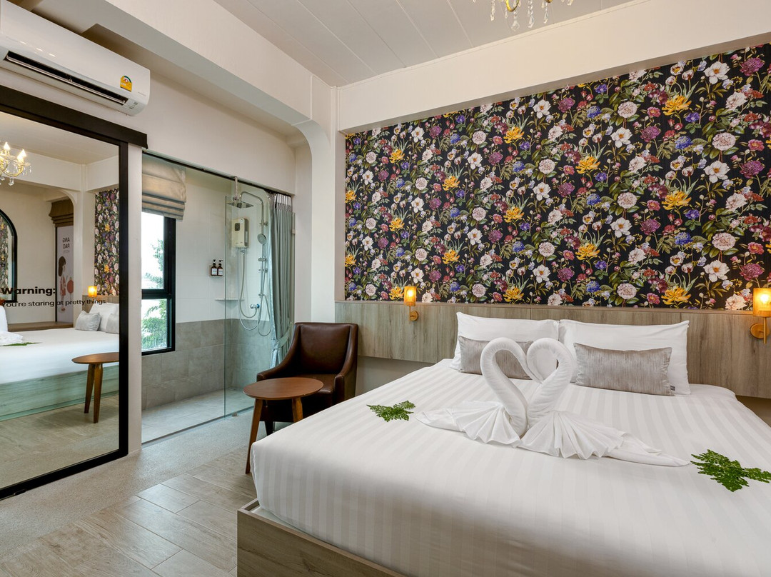 Angpao Hotel Phuket主图