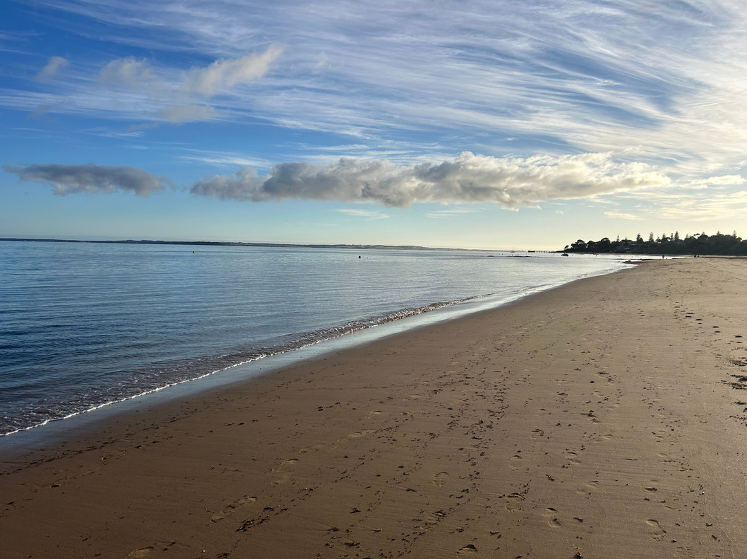 Island Breeze Resort主图