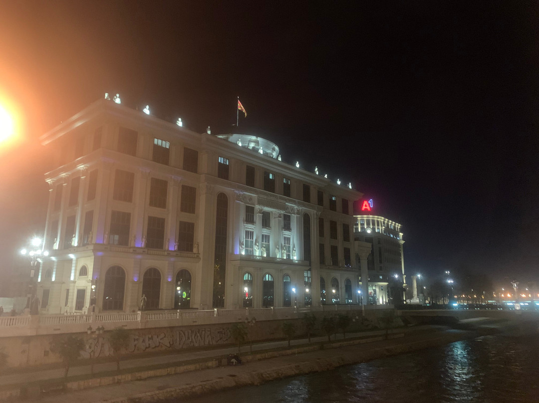 Skopje Art Bridge-斯科普里必去景点