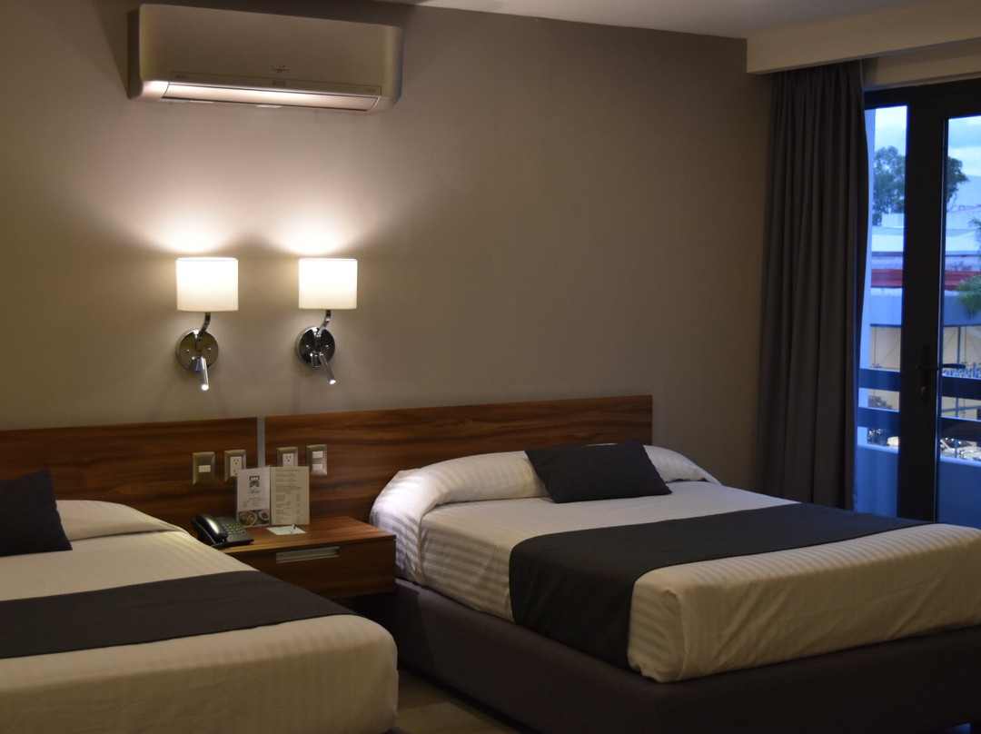 Estanza Hotel & Suites主图