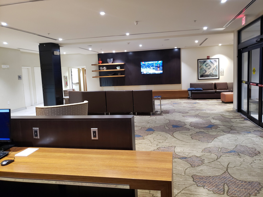 Courtyard by Marriott Oxford主图