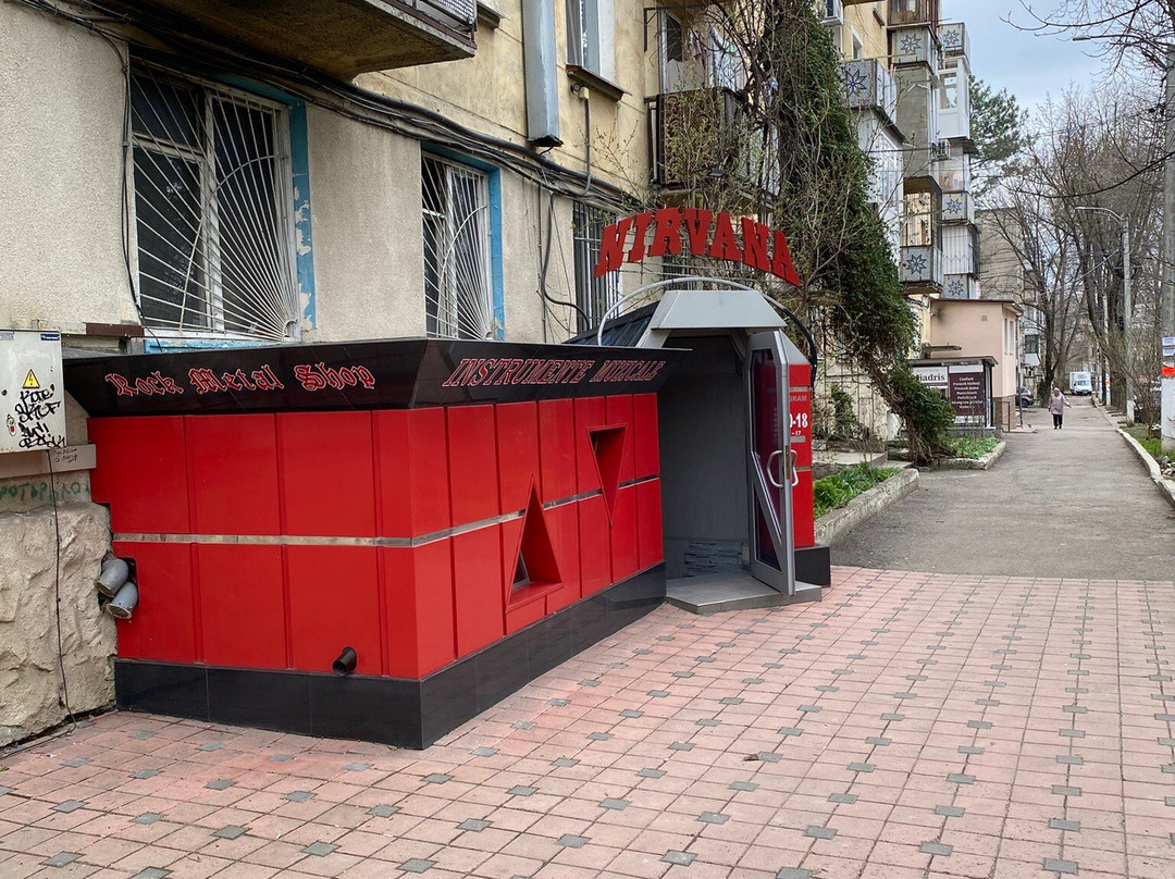 Nirvana Rock Shop-基希讷乌必去景点