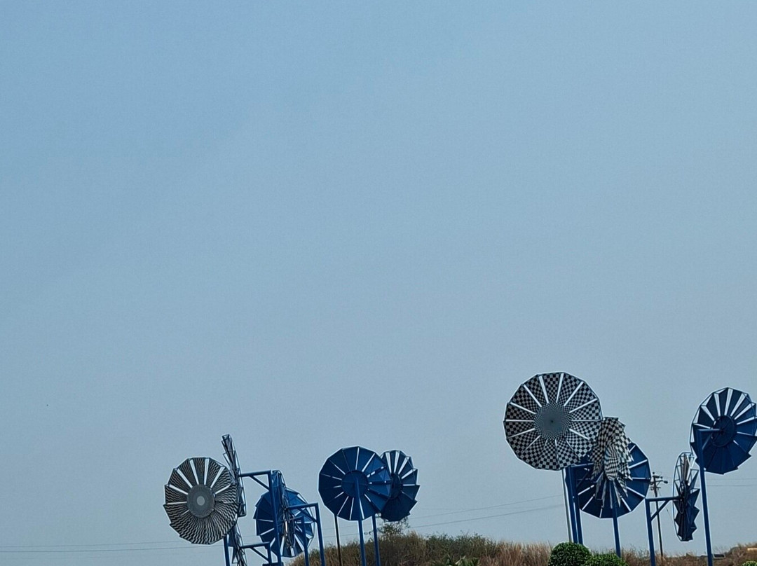 Windmills景点图片