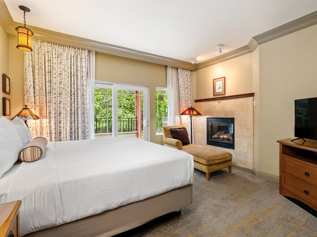 Avila Village Inn主图