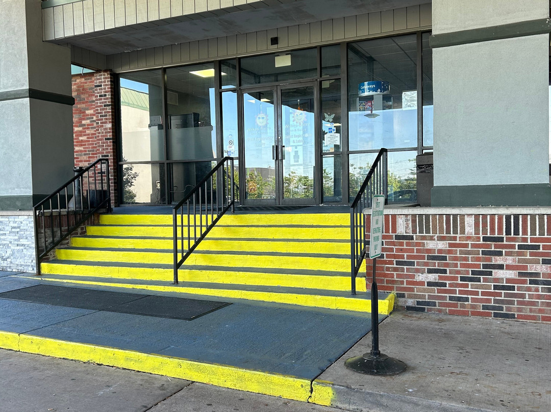 Wilkes Barre Inn & Suites