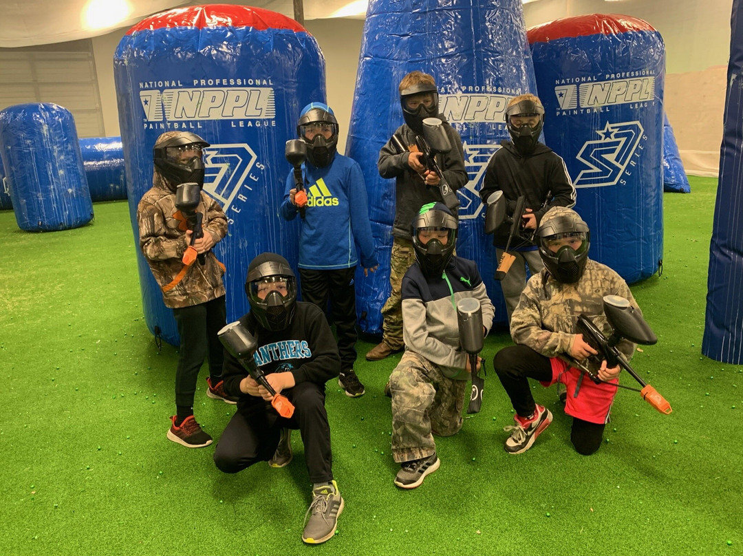 Crossfire Entertainment-威尔明顿必去景点