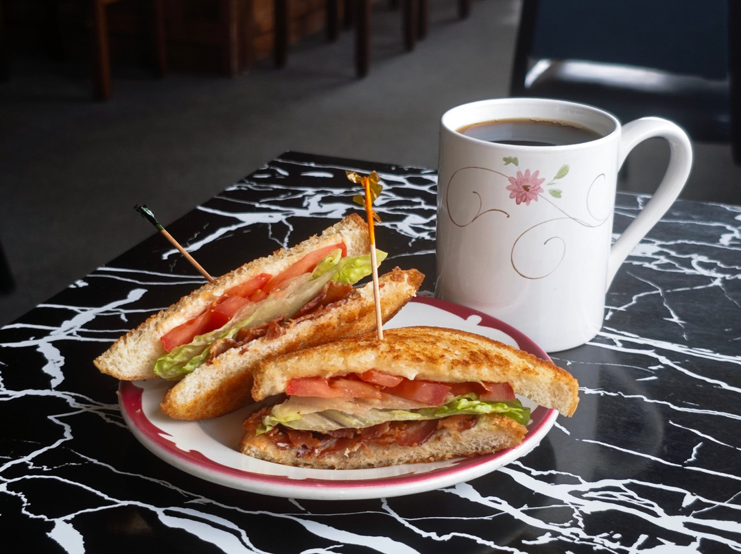 Cozy Corner Motel & Restaurant主图