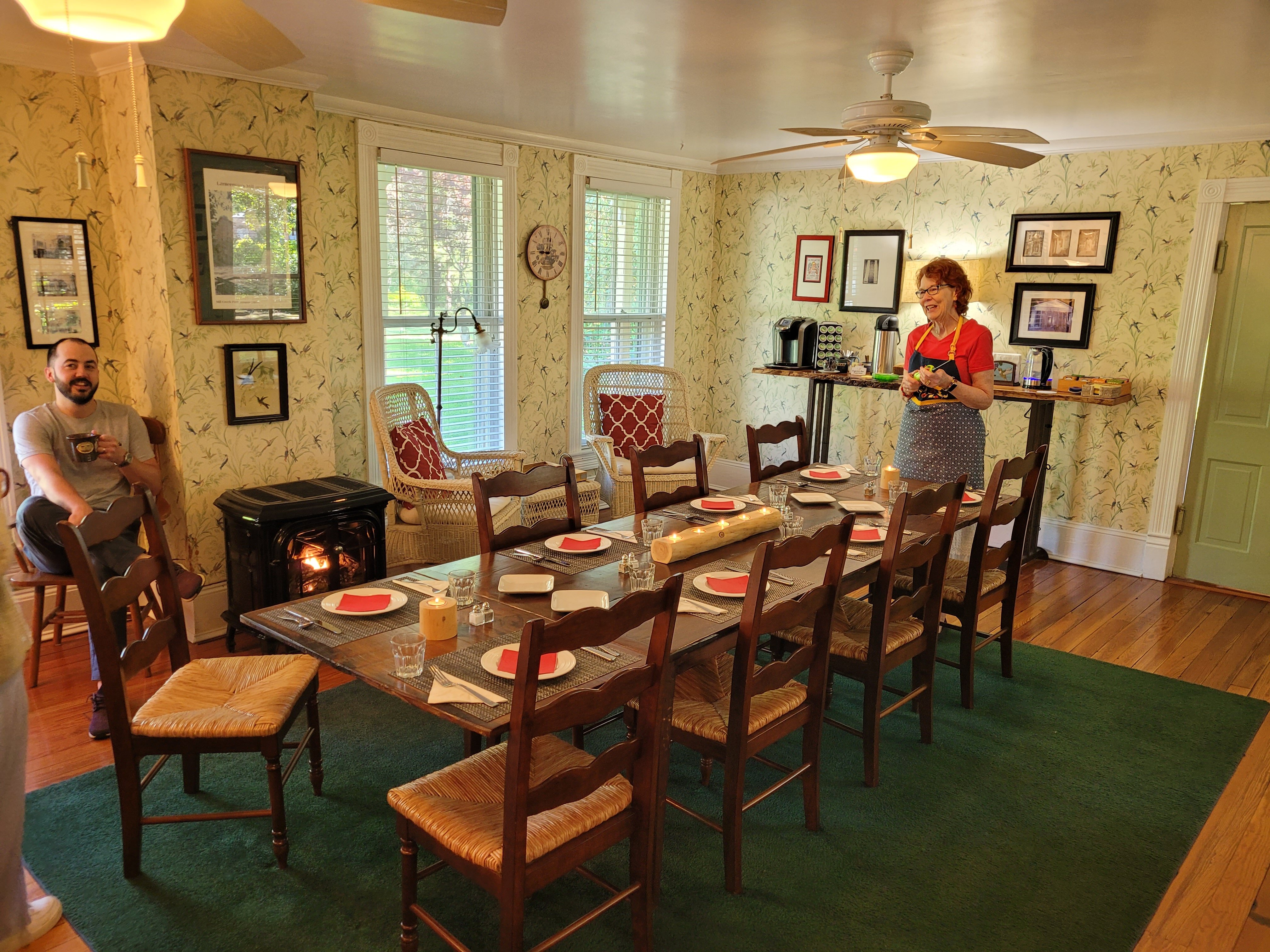The Hummingbird Inn-官方