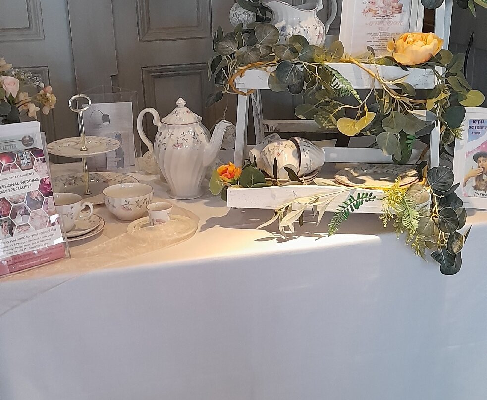 Cedars Inn Hotel主图