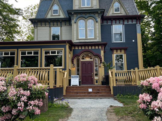 Bluenose Lodge主图