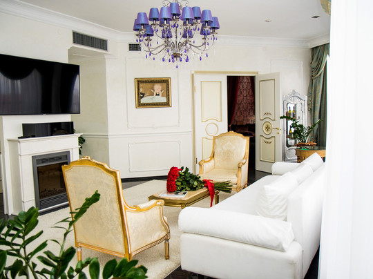 Boutique Spa Casino Hotel Lybid Plaza主图