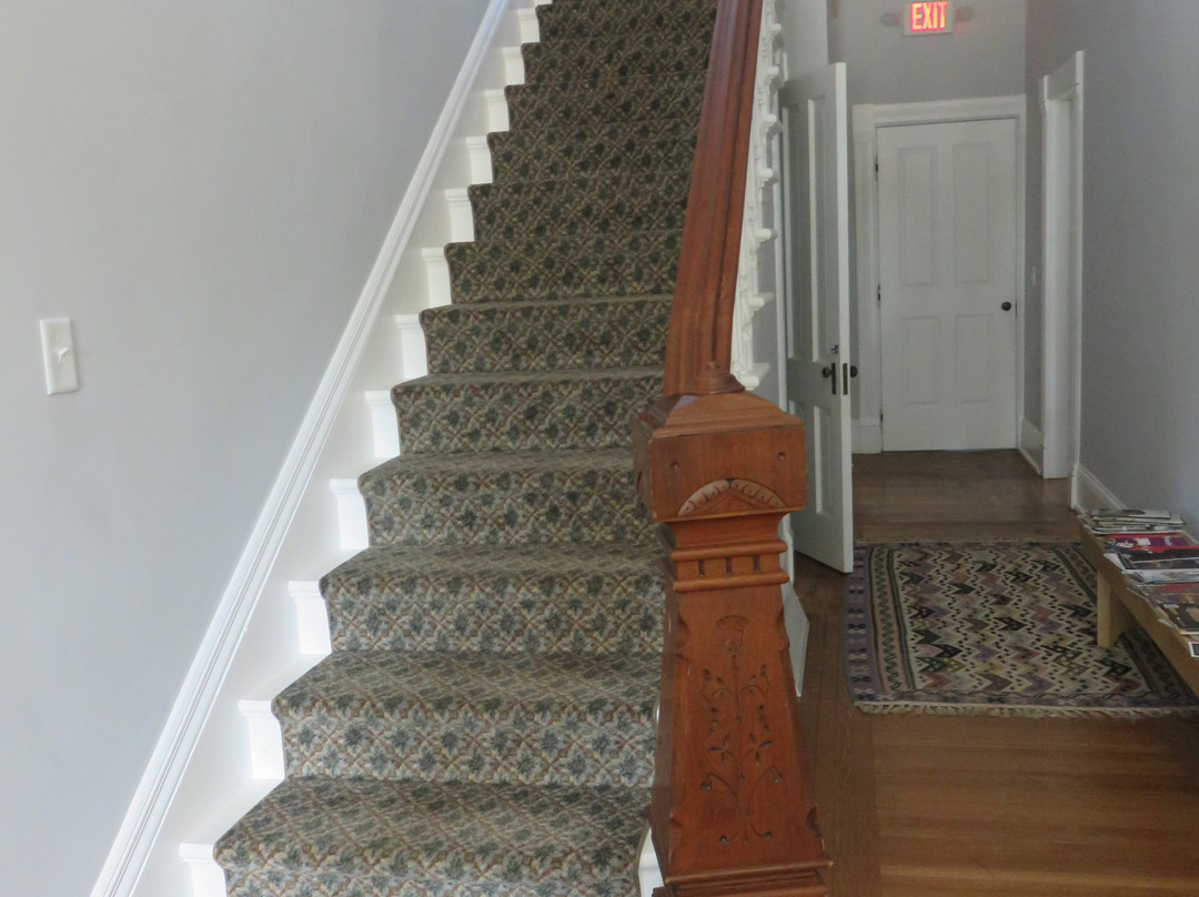 Inn on South 5th主图