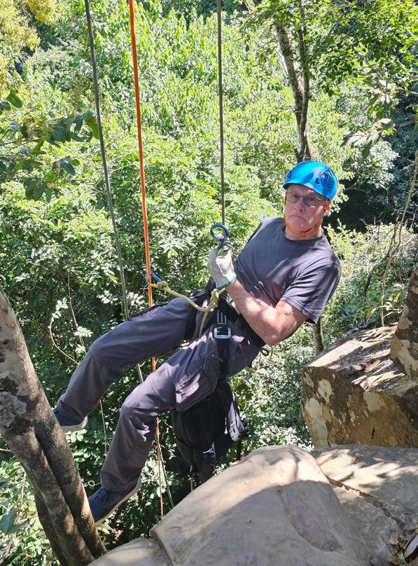 Buraco das Andorinhas-Formosa必去景点