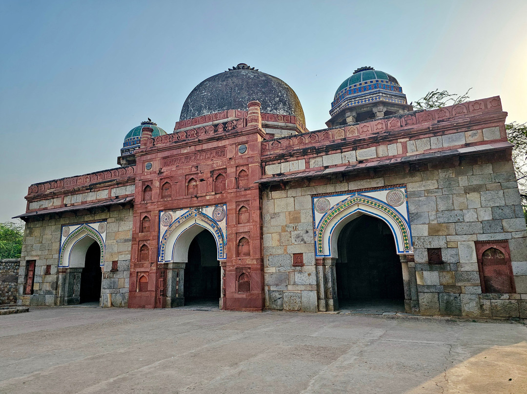 Isa khan's Mosque-新德里必去景点