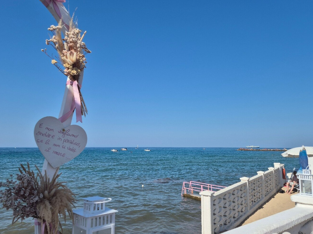 Lido Moretti Bari Palese-Carbonara di Bari必去景点
