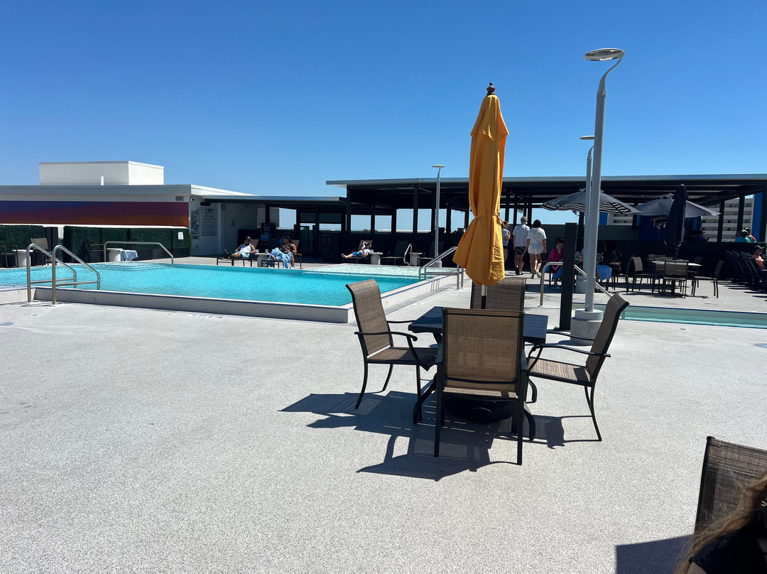 Cambria Hotel St Petersburg-Madeira Beach主图