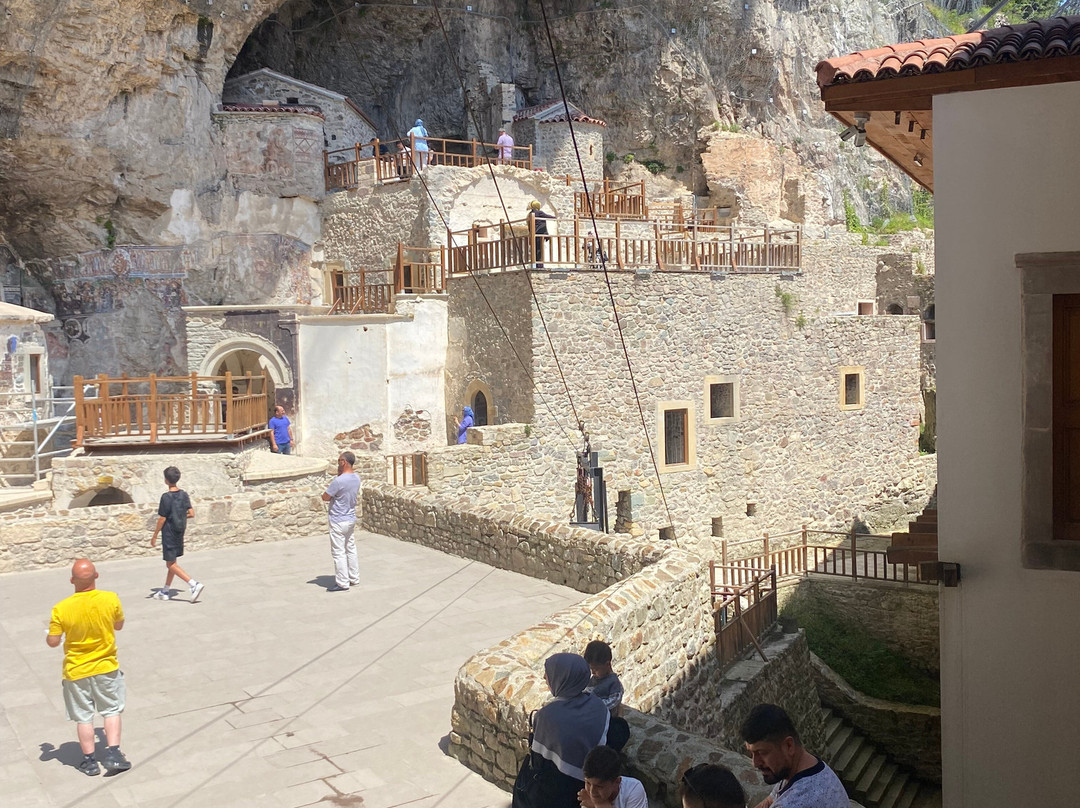 Zenofon Tours-特拉布宗省必去景点