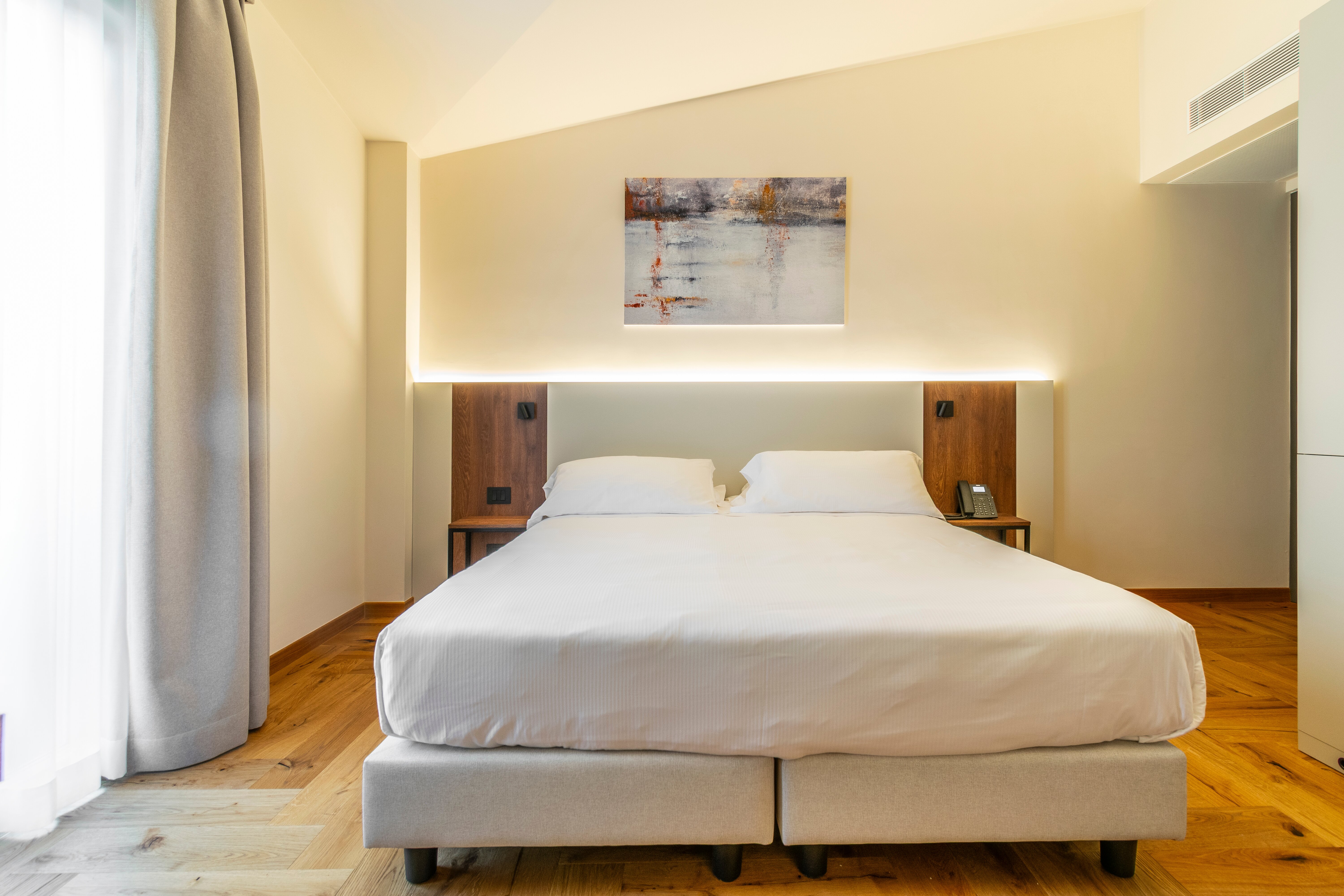 圣米歇尔酒店-客卧