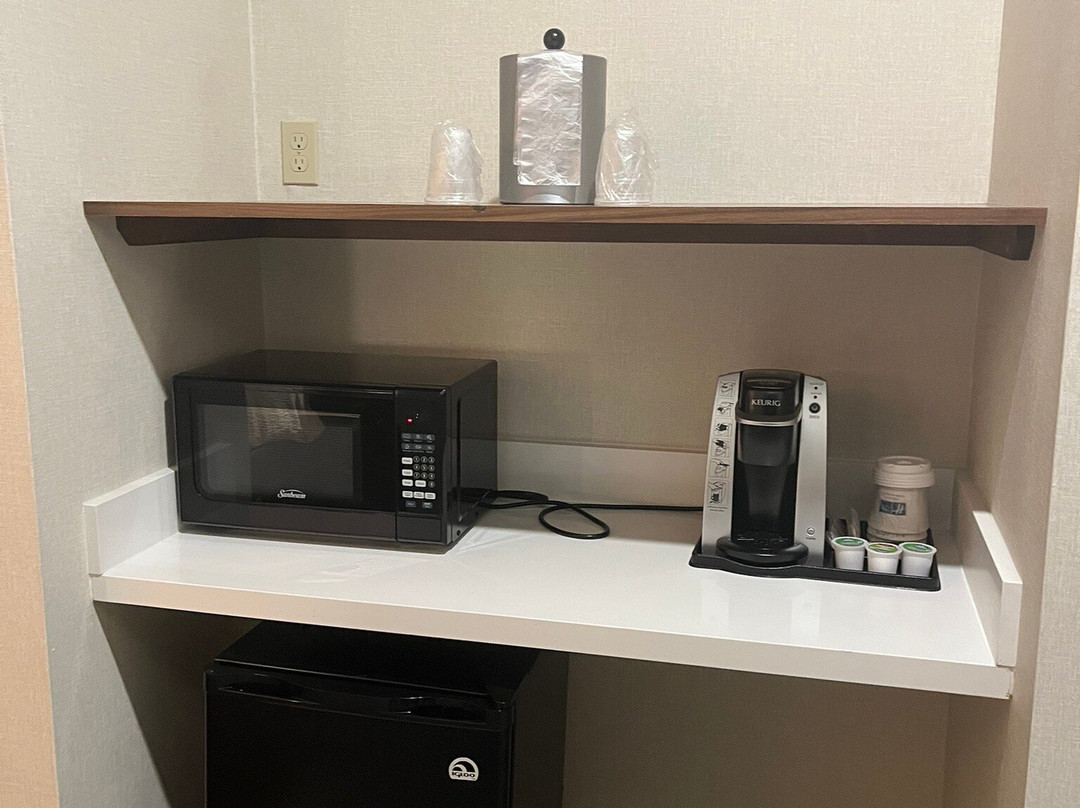 Holiday Inn Express & Suites Swansea主图