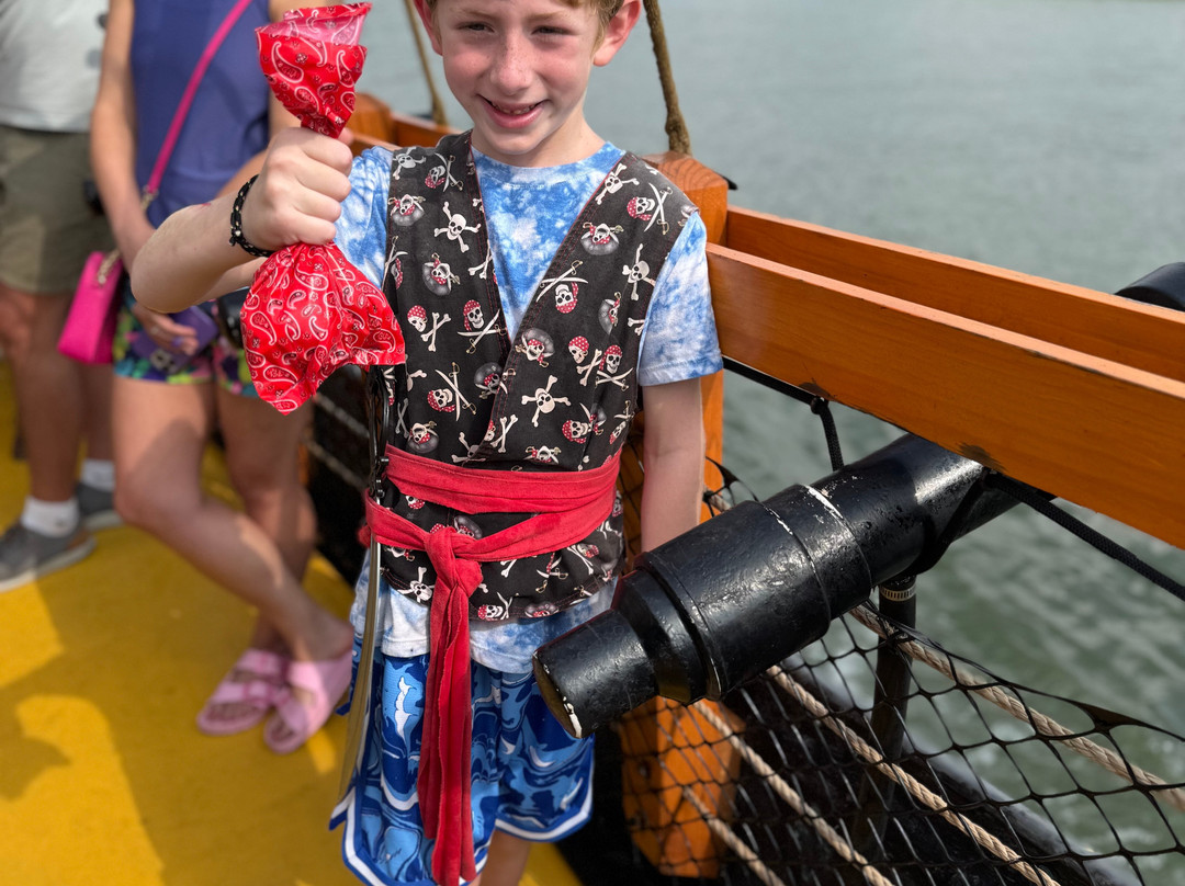 Pirates of Lewes Expeditions-刘易斯必去景点