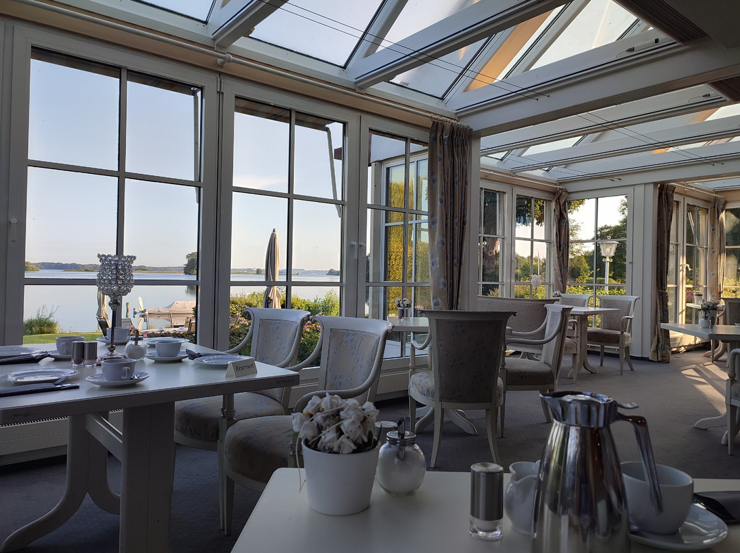 Strauers Hotel Am See主图