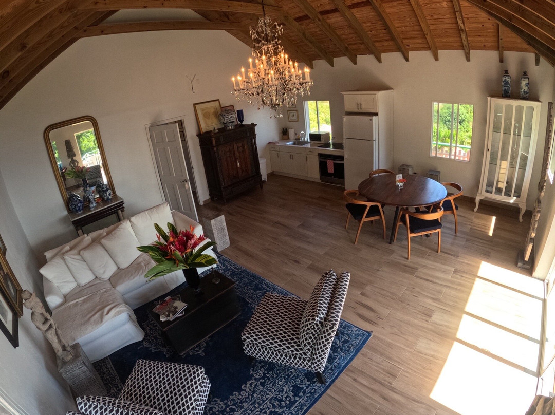 The Cottage Club Hotel主图