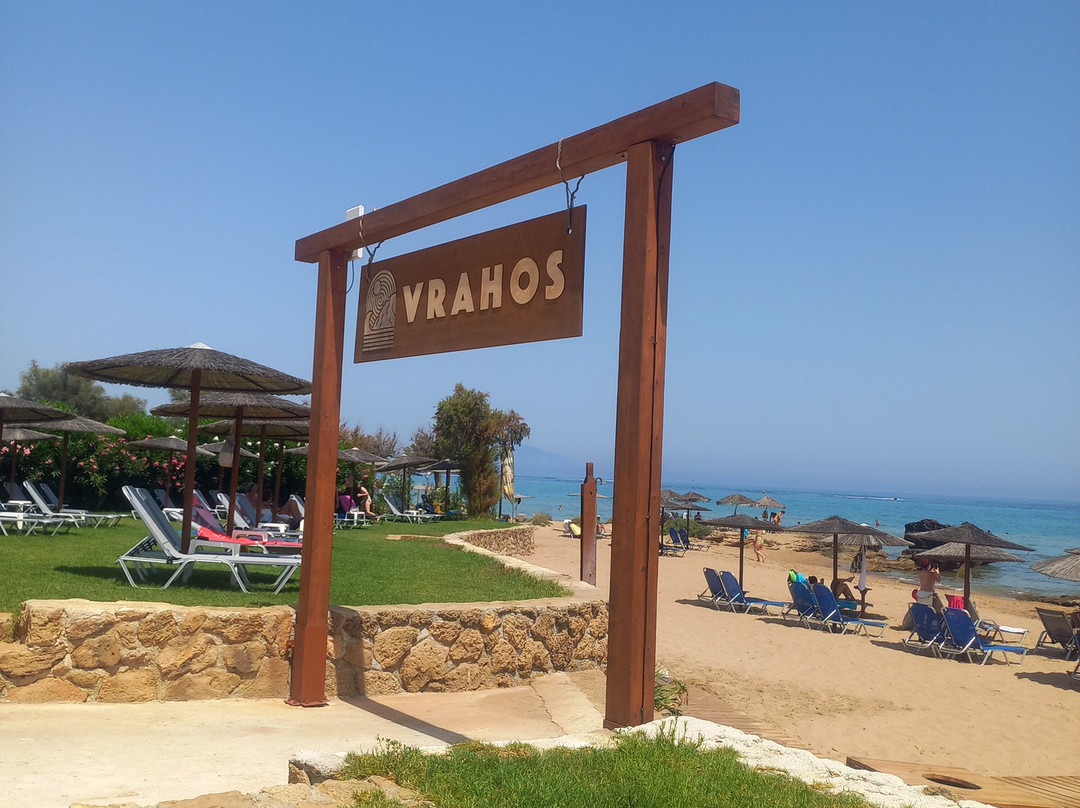 Vrahos Beach-瓦西里科斯必去景点