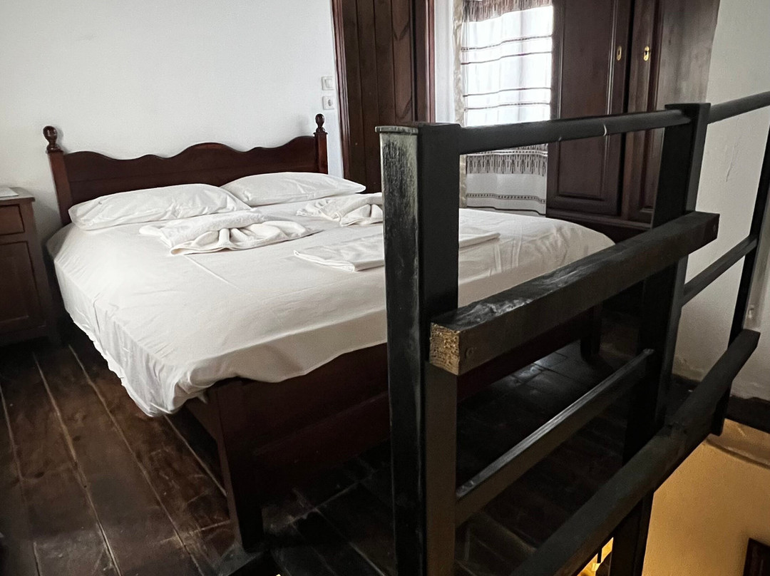 Stone Village Hotel主图