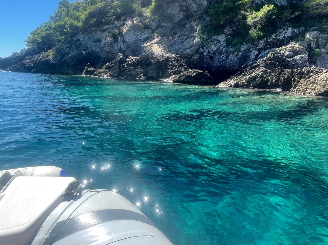 I Pirati delle Tremiti-Tremiti Islands必去景点