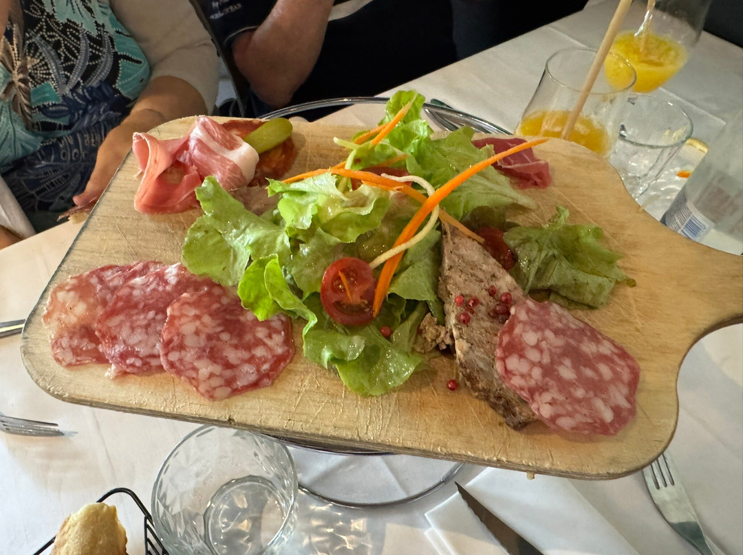 La Taverne
