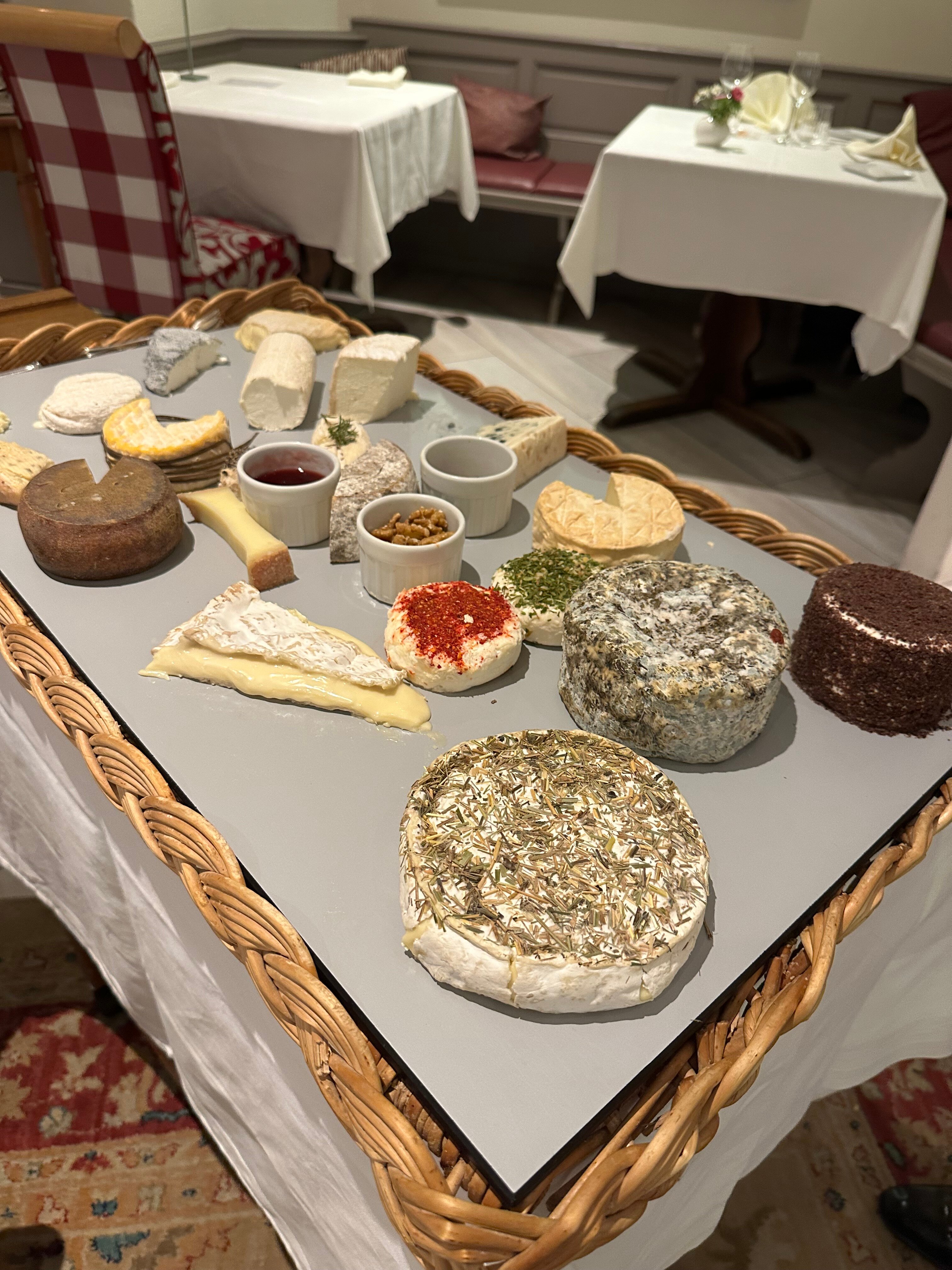 Hotel Restaurant au Cheval Blanc-官方