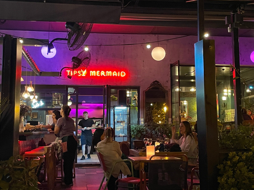 Tipsy Mermaid