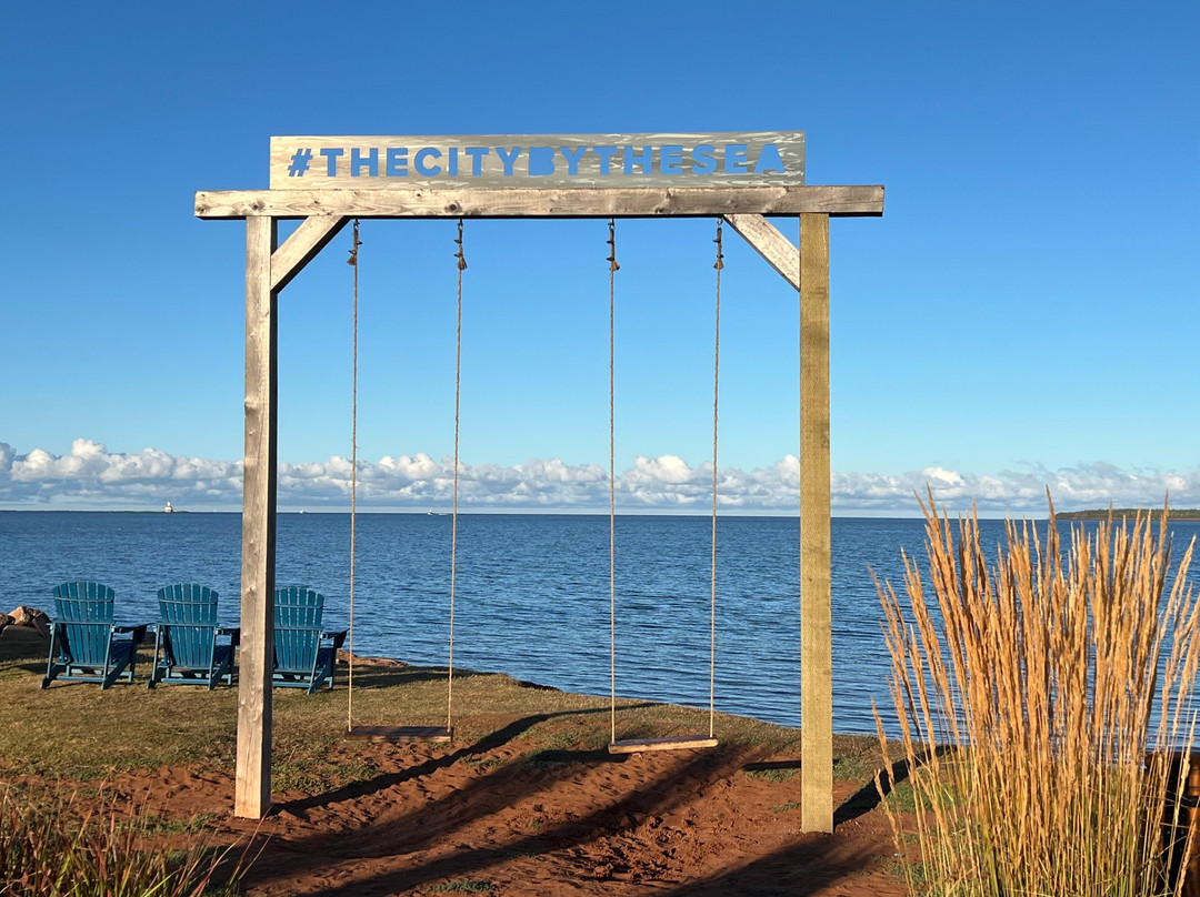Bay Walk Boardwalk Trail System-萨默赛德必去景点